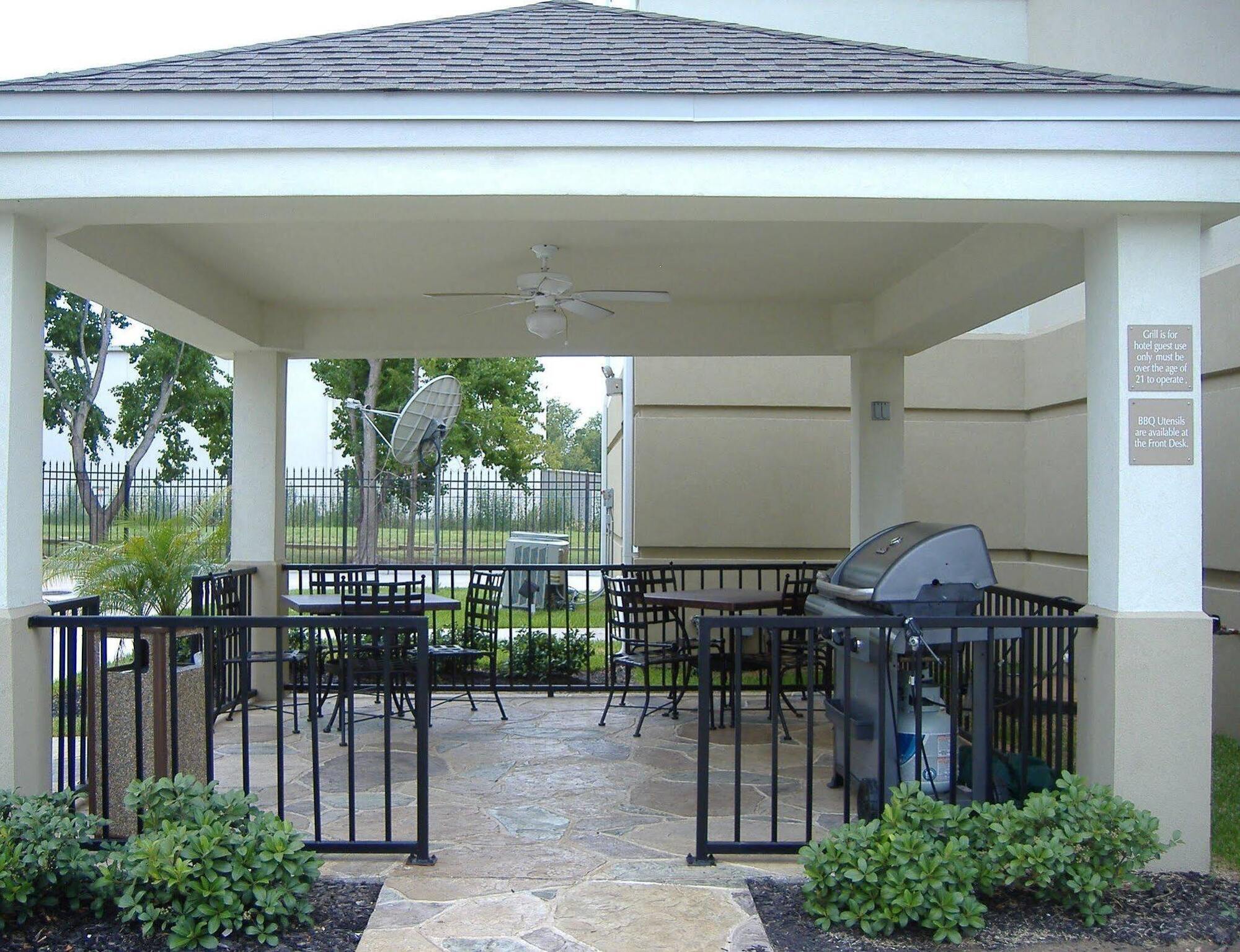 Candlewood Suites Houston Medical Center By Ihg Eksteriør bilde